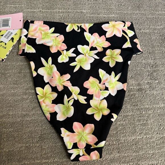 Hurley x Carissa Moore Max Plumeria Hawaiian Bikini Bottoms XS NWT - Picture 2 of 9